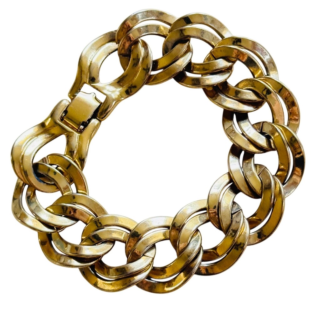 VTG‎ Monet Gold Tone chain double curved link Bracelet MCM Retro 70s 7"
